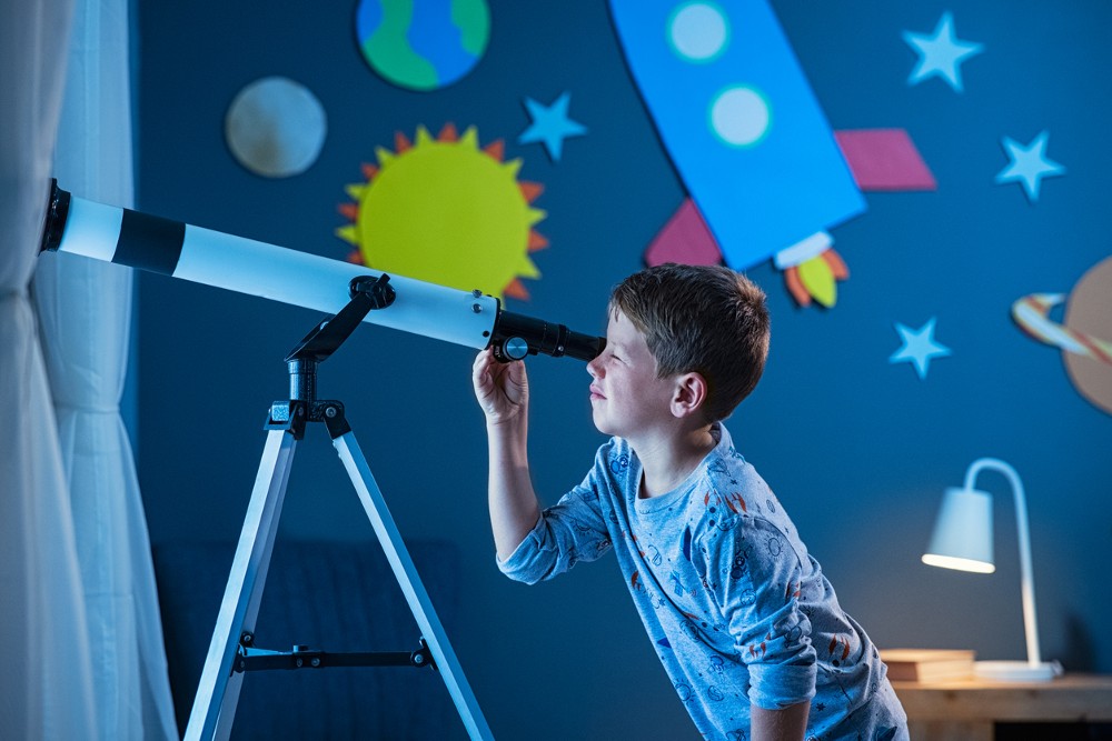 using a kids telescope is great to explore the sky