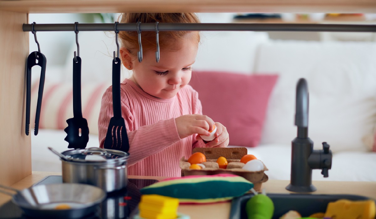 kitchen playsets help foster Skills in Children