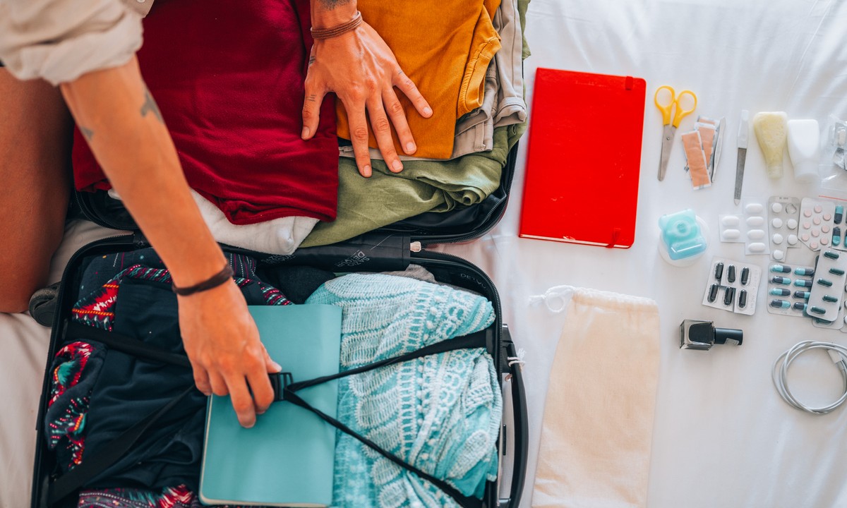 sleepover kit-mightymoms what your daughter should keep in her backpack for a sleepover